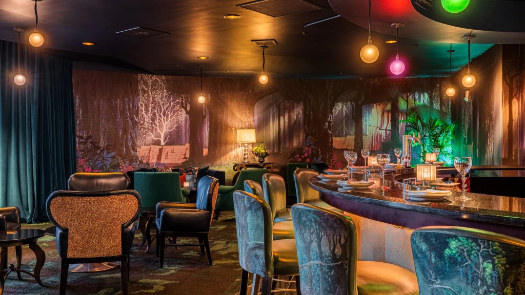 Downtown Disney Drinking Guide