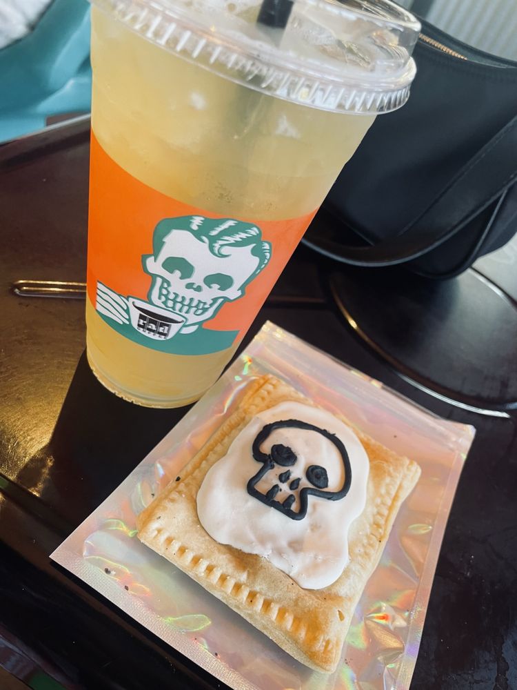 Los Angeles Themed Coffee Shops